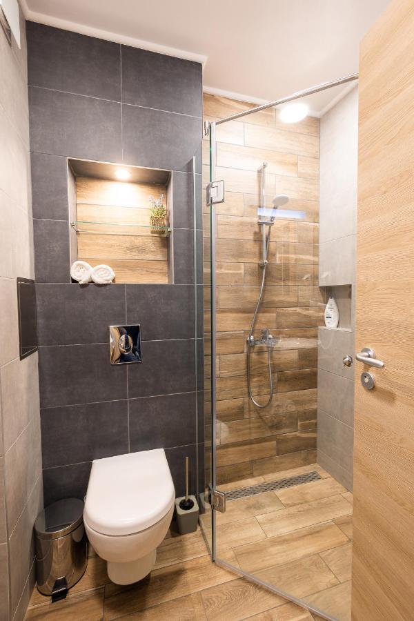 Elinor Apartments - C29 Saints Constantine and Helena Екстер'єр фото